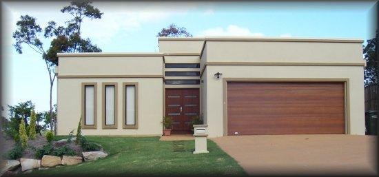 2 Bedroom + 2 Car House Plan:125 CLM